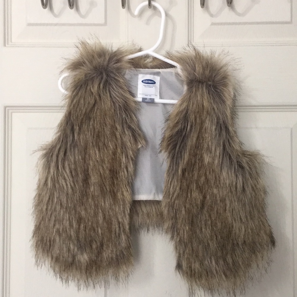 Old Navy Faux Fur Vest - Size 3T